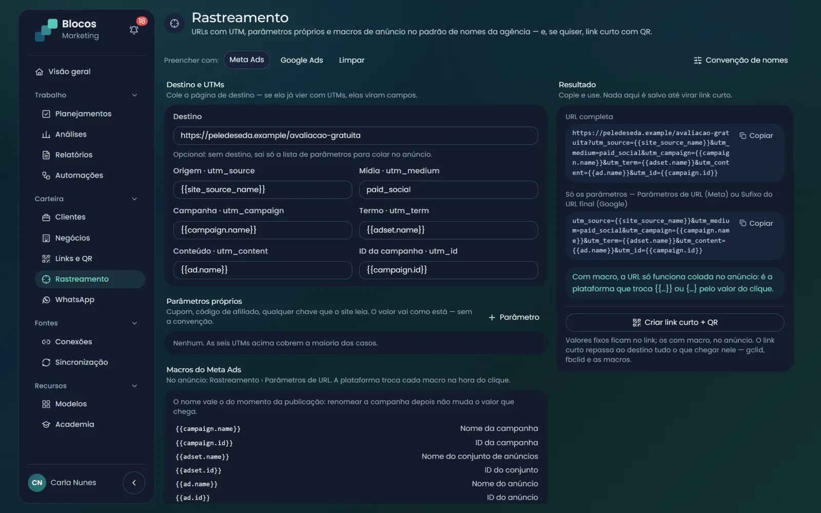 Construtor de UTMs com as macros do Meta Ads, a convenção de nomes da agência e a URL final pronta para copiar