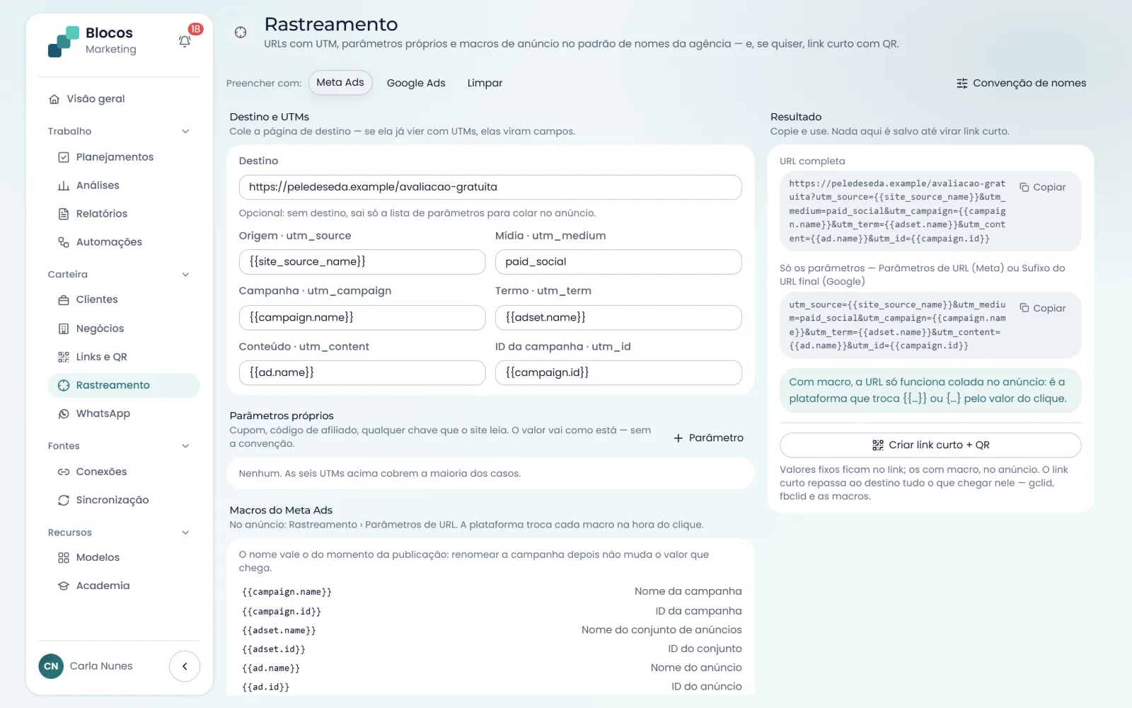 Construtor de UTMs com as macros do Meta Ads, a convenção de nomes da agência e a URL final pronta para copiar